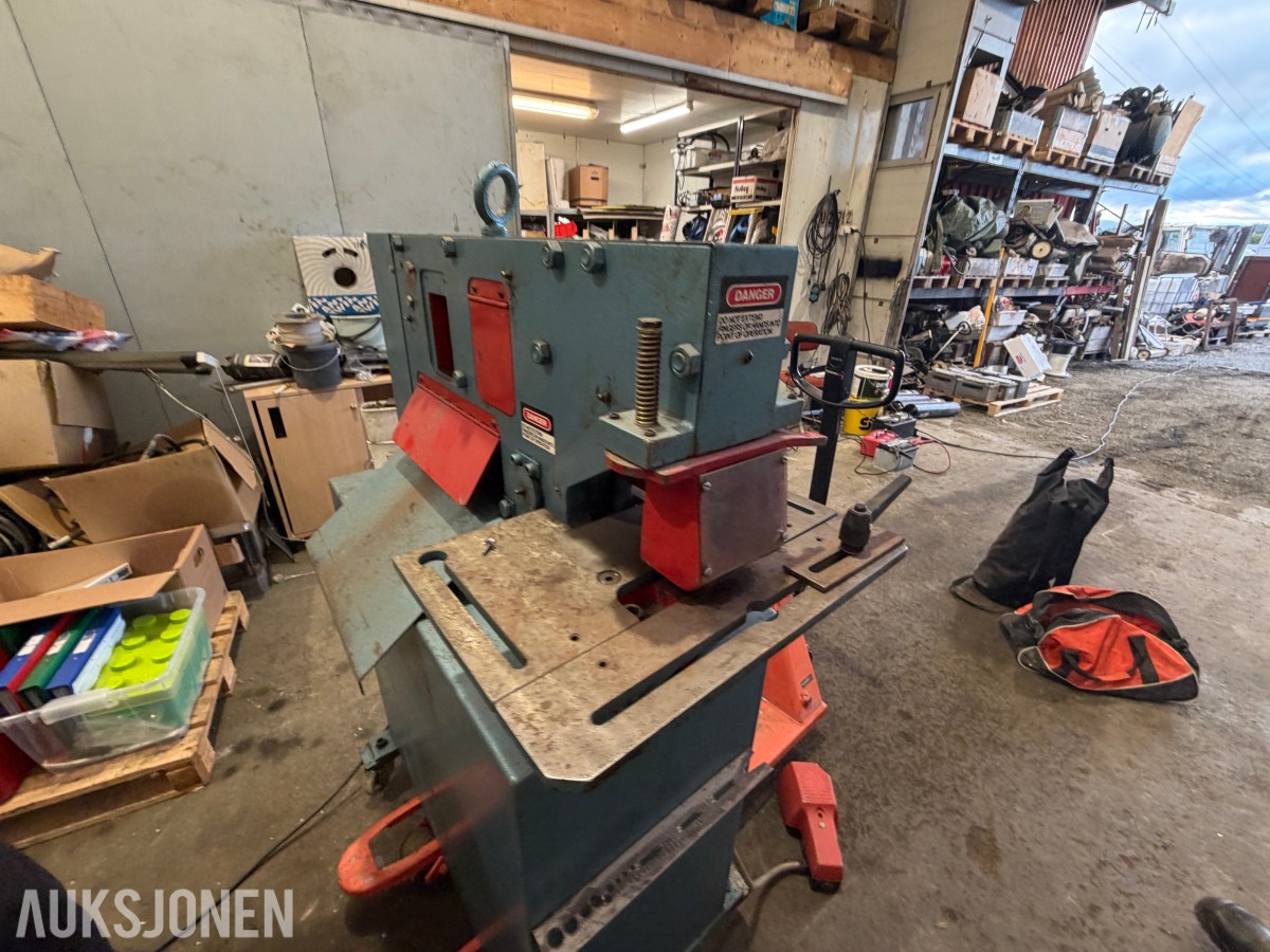 Kingsland 40XM kombinert metallbearbeidingsmaskin / stansemaskin / kombimaskin
