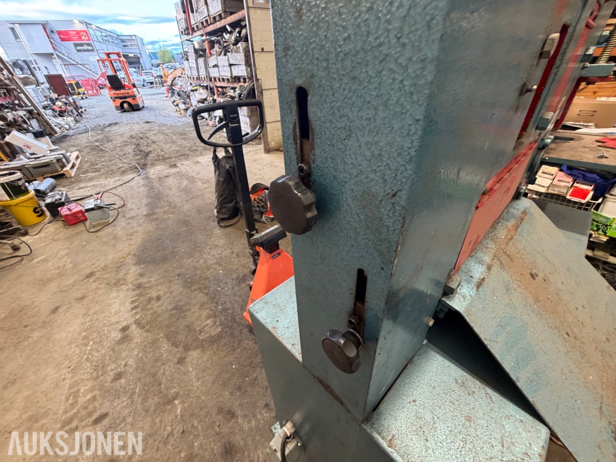 Kingsland 40XM kombinert metallbearbeidingsmaskin / stansemaskin / kombimaskin