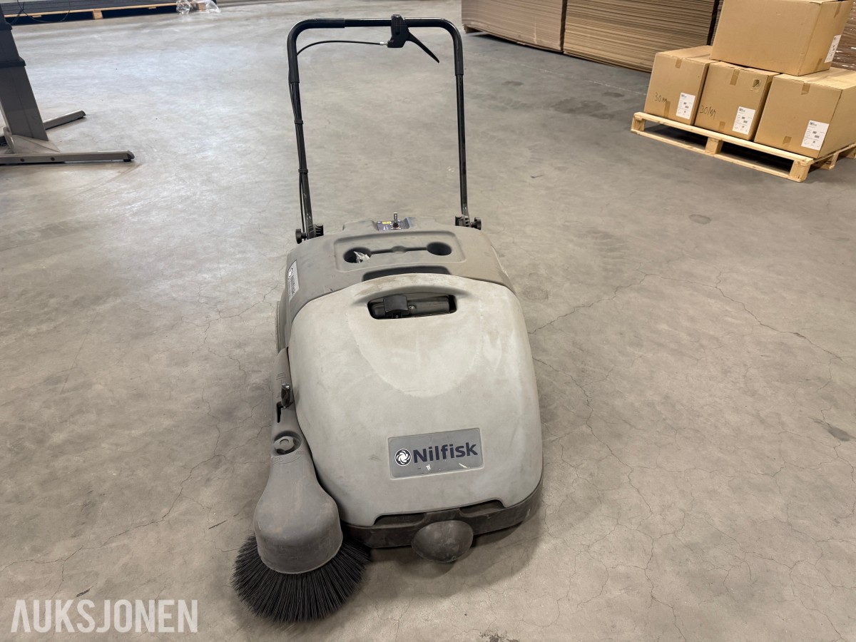 Nilfisk SW750 Sopemaskin