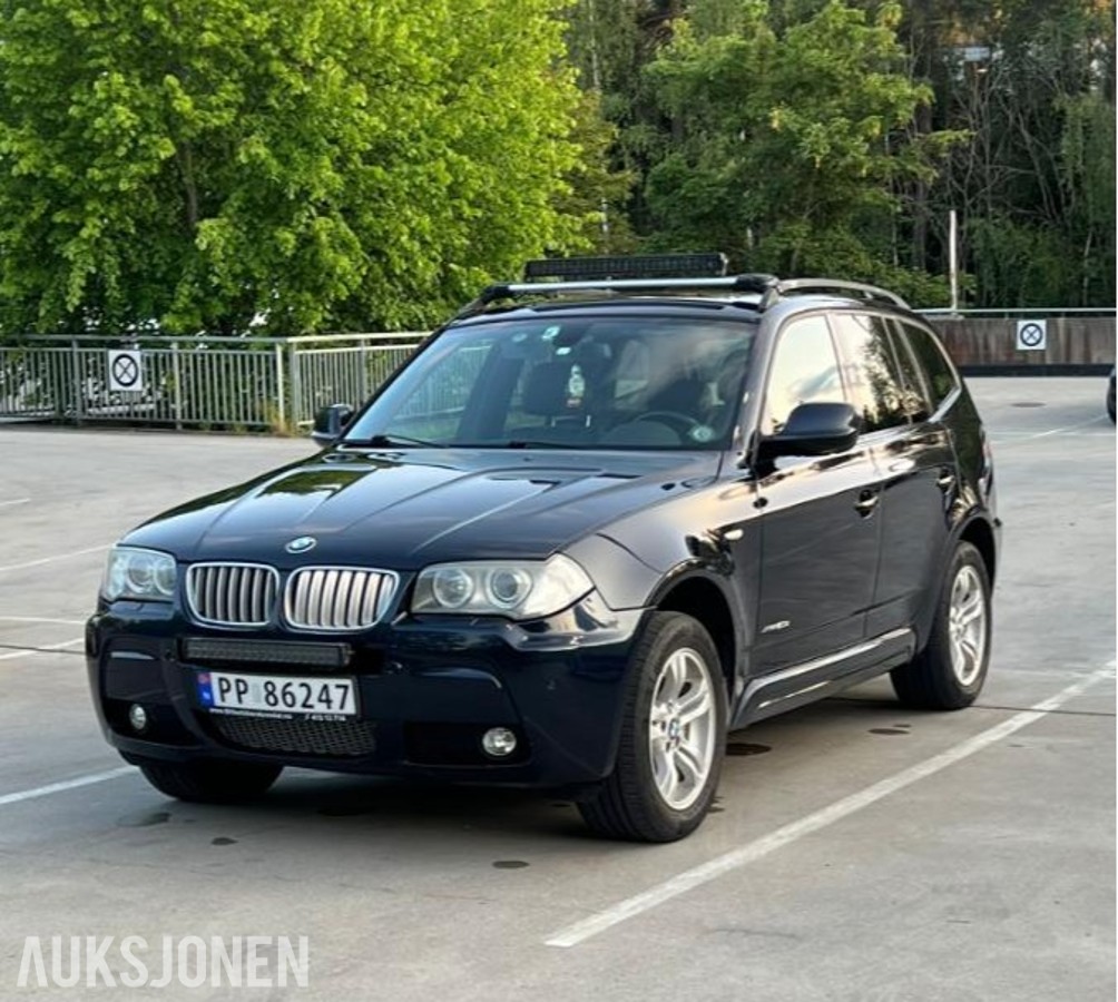 2010 BMW X3 xDrive20d hengerfeste soltak s+v dekk sportsseter