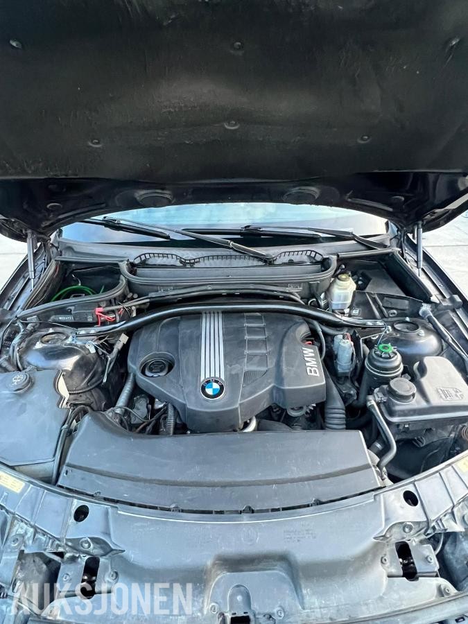 2010 BMW X3 xDrive20d hengerfeste soltak s+v dekk sportsseter