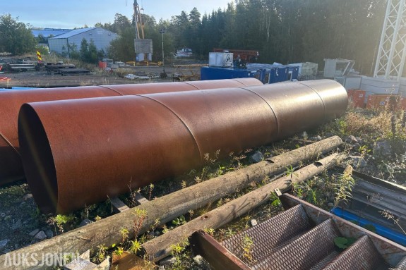 Stålrør/ kulvert rør 2 stk, 6 meter lange, 1000mm diameter