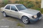 1988 Mercedes-Benz 300 E 3.0 Automat, Soltak, Skinnseter