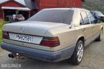 1988 Mercedes-Benz 300 E 3.0 Automat, Soltak, Skinnseter