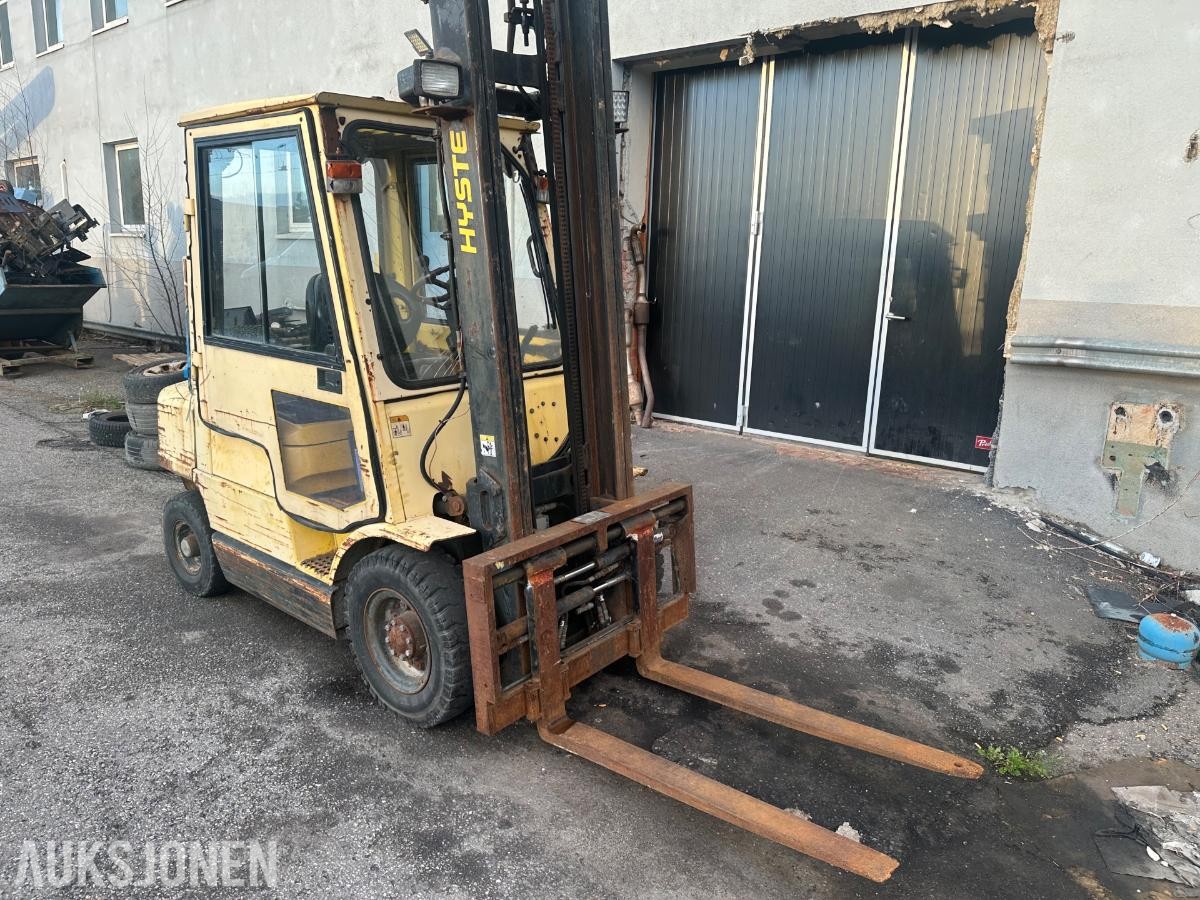 Hyster H250x truck med gaffelspredning og sideforskyvning - mva fri