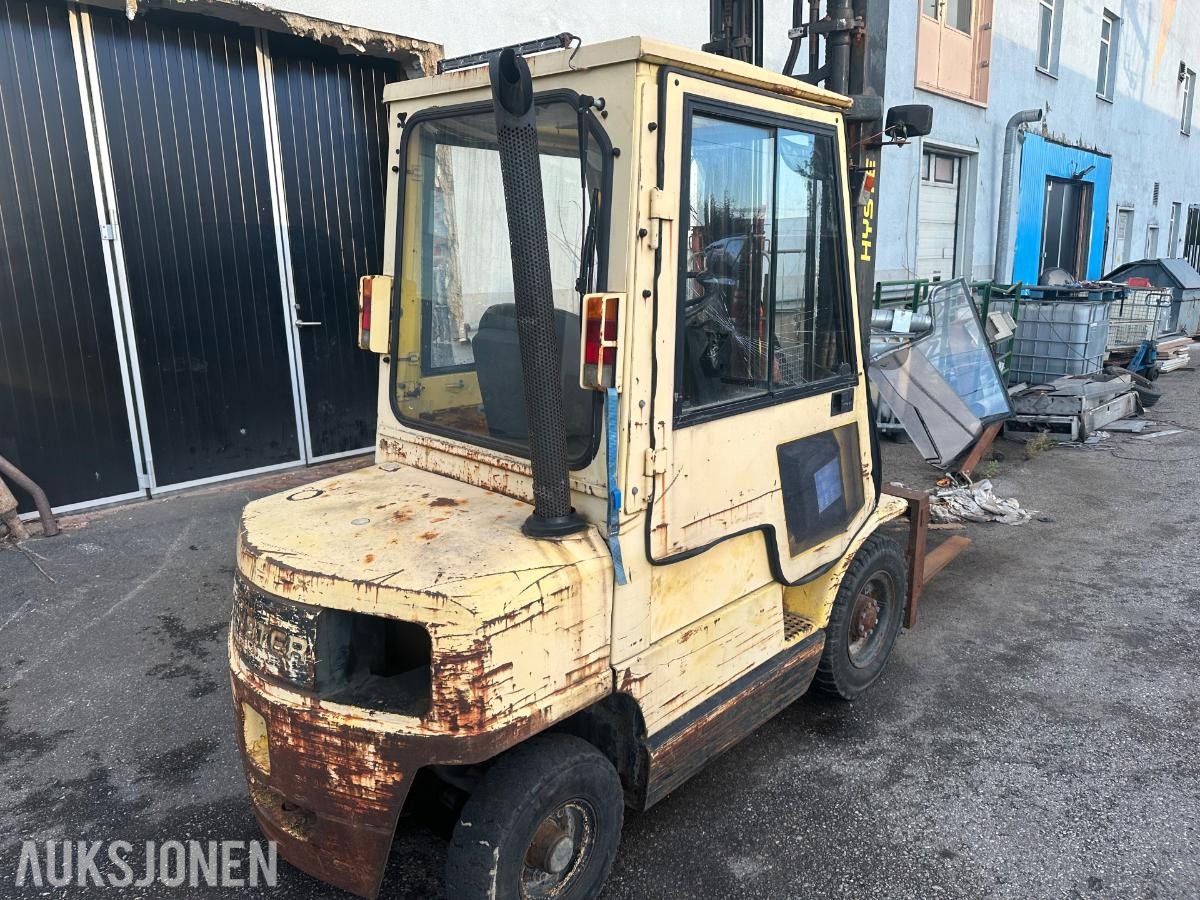 Hyster H250x truck med gaffelspredning og sideforskyvning - mva fri