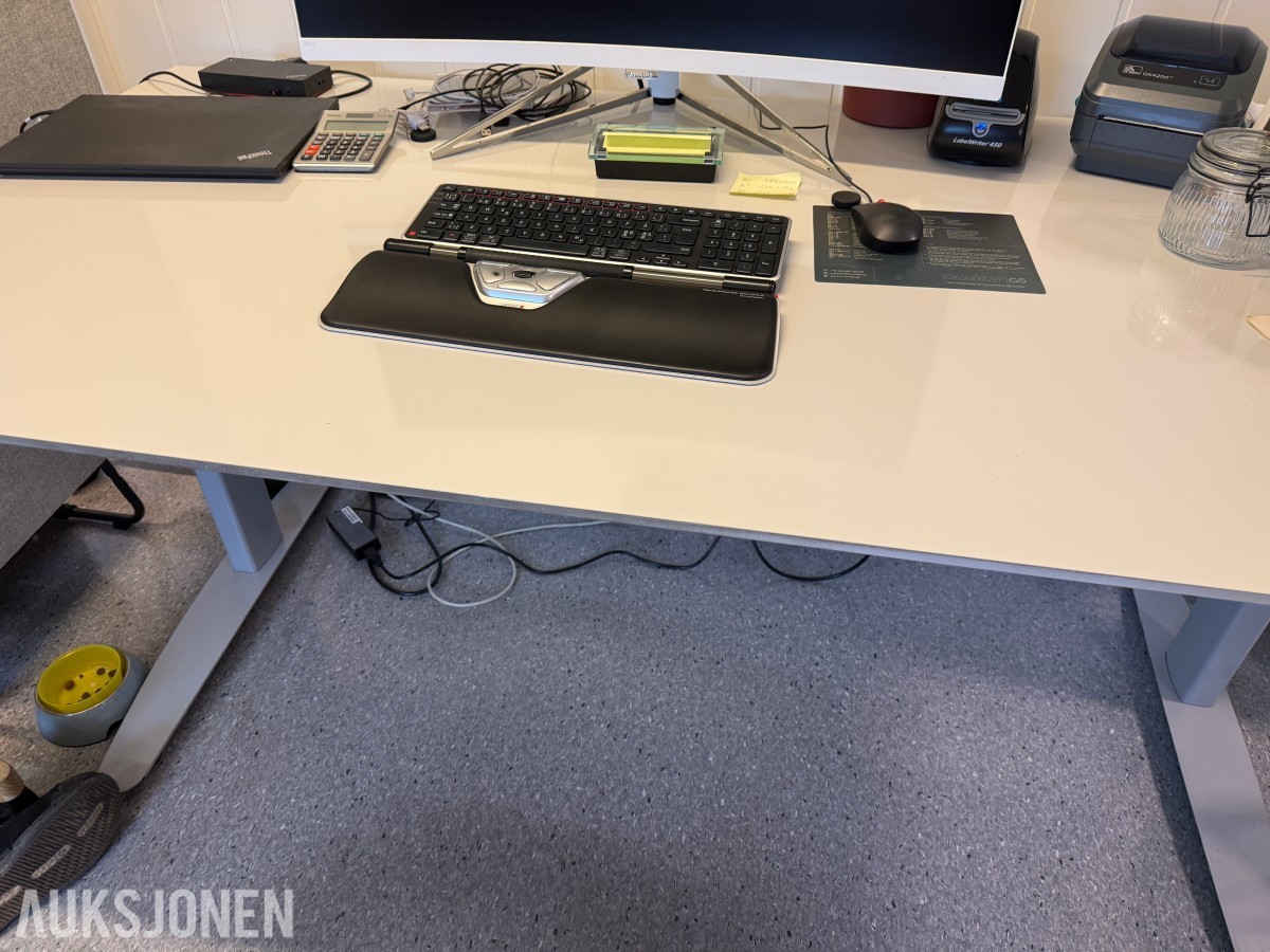 Kontorpult Whiteboard Hev og senk 90X180cm