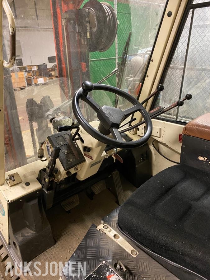 1991 Nissan 2,5-tonns diesel gaffeltruck