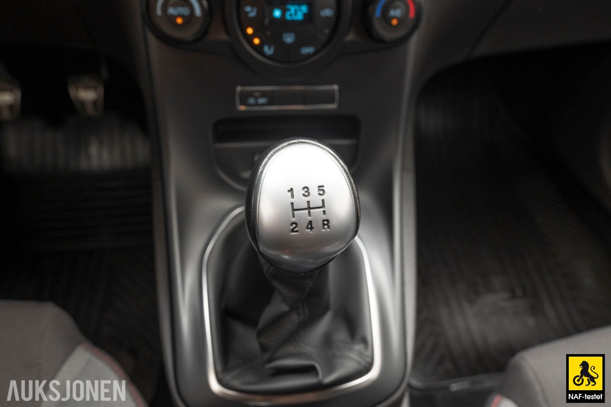 2017 Ford FIESTA 101 HK ST-LINE SPORTSSETER PARK. SENSORER KLIMA