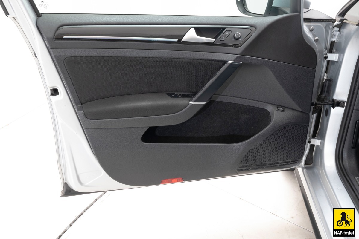 2016 Volkswagen GOLF GTE NORSK ADAPTIV CRUISE VARMER KAMERA LED