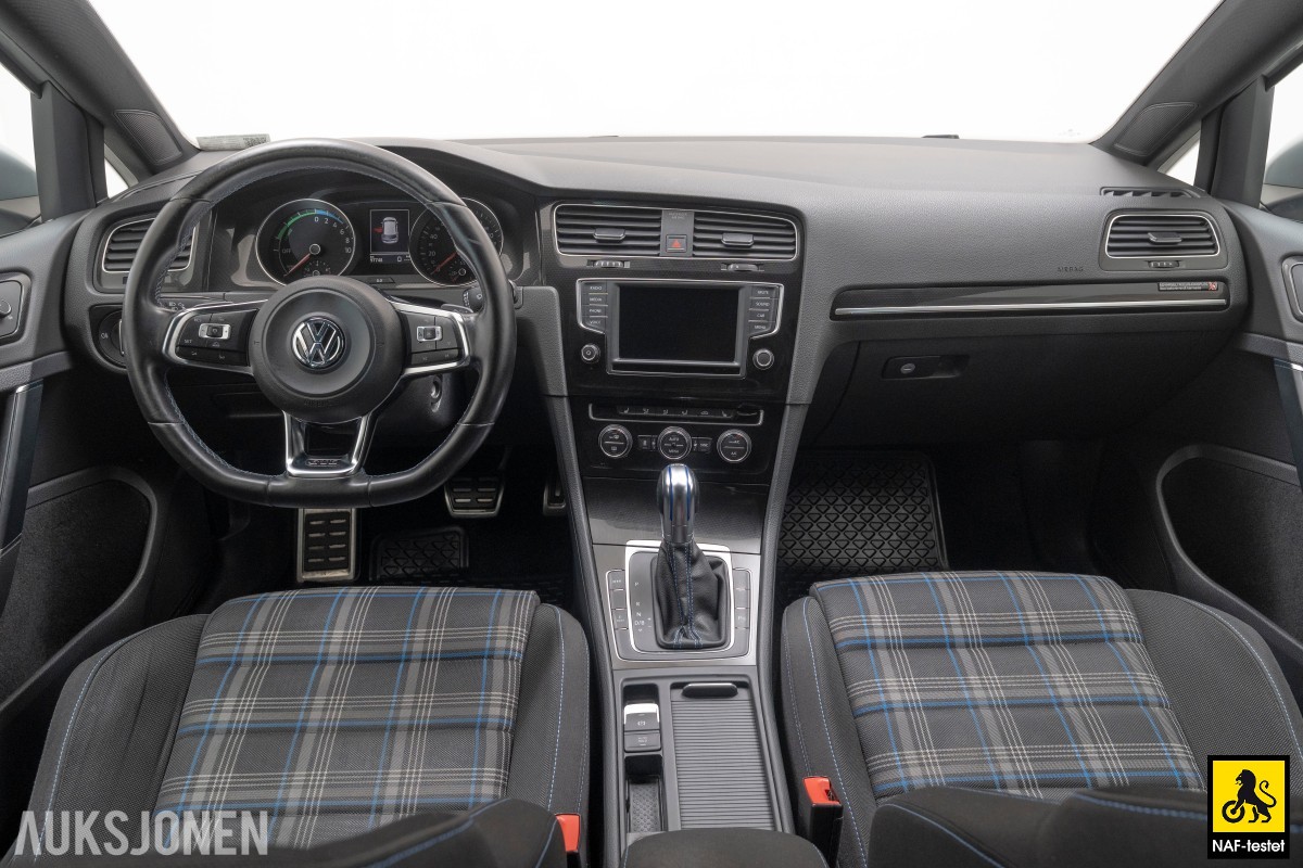 2016 Volkswagen GOLF GTE NORSK ADAPTIV CRUISE VARMER KAMERA LED