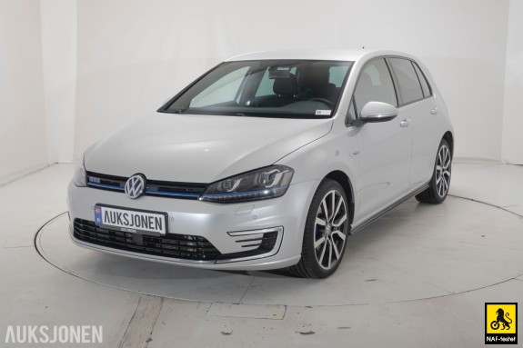 2016 Volkswagen GOLF GTE NORSK ADAPTIV CRUISE VARMER KAMERA LED