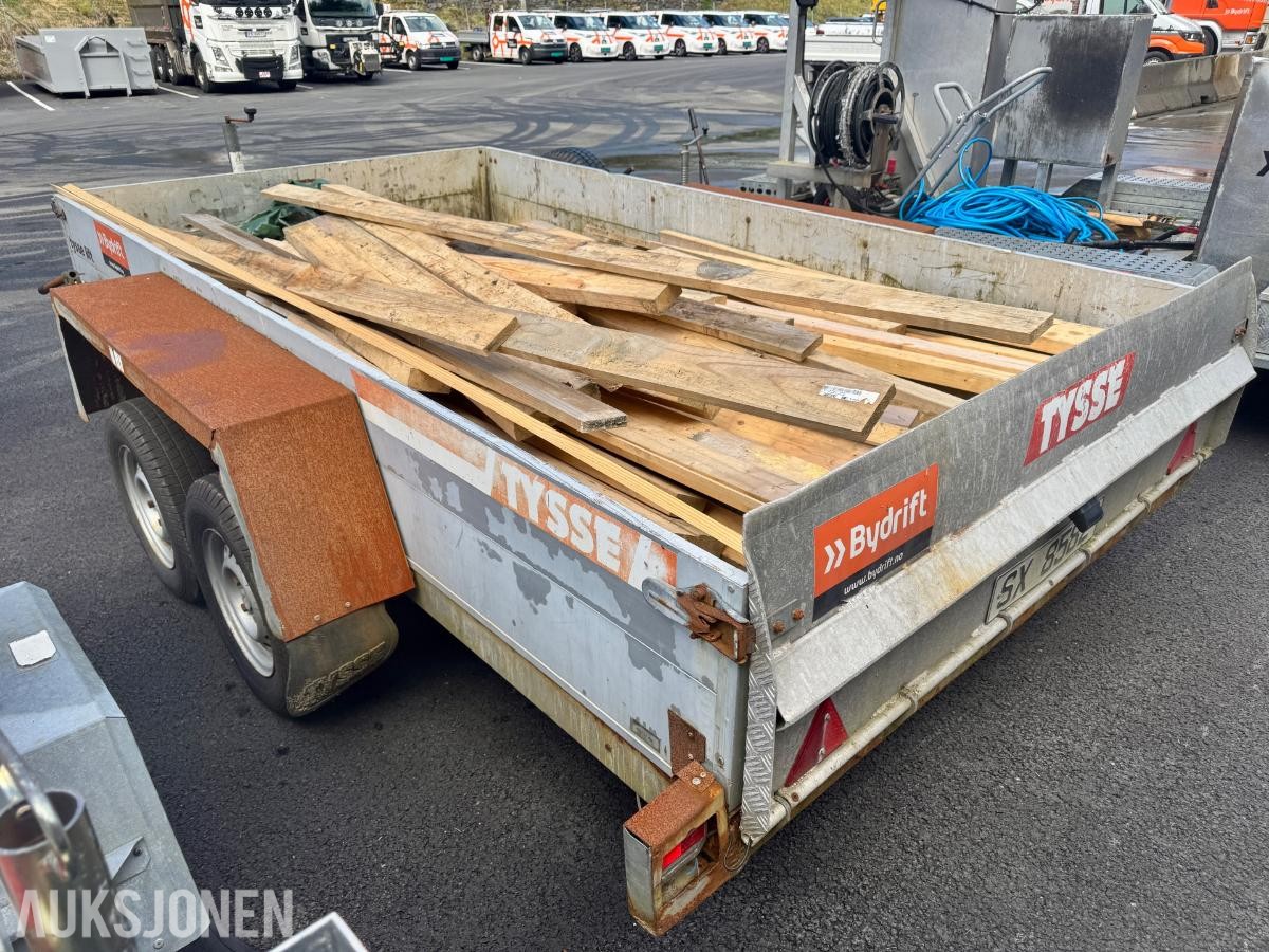 2002 Tysse Lift maskinhenger - hydraulisk senkefunksjon