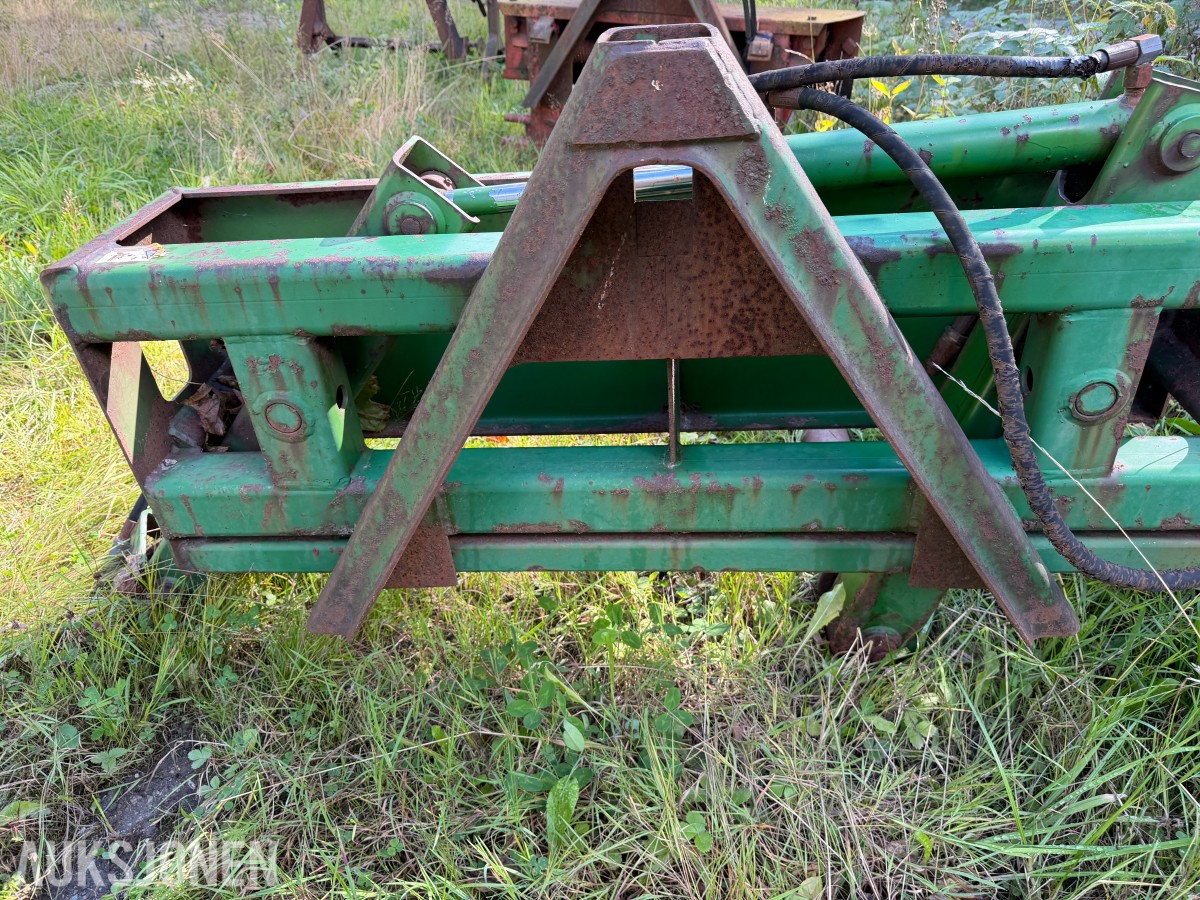 1998 MCHALE BH RUNDBALLELØFTER - HYDRAULISK - TRIANGELFESTE