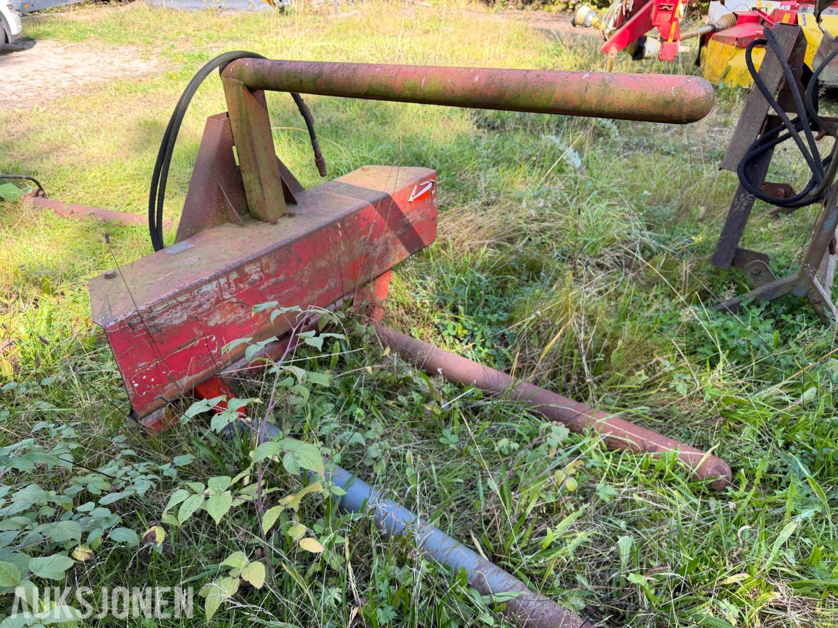 KVERNELAND RUNDBALLELØFTER - HYDRAULISK - TRIANGELFESTE