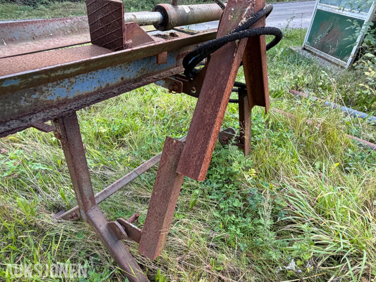 TERRA DALBO VEDKLØYVE - TRIANGEL OG TREPUNKTFESTE
