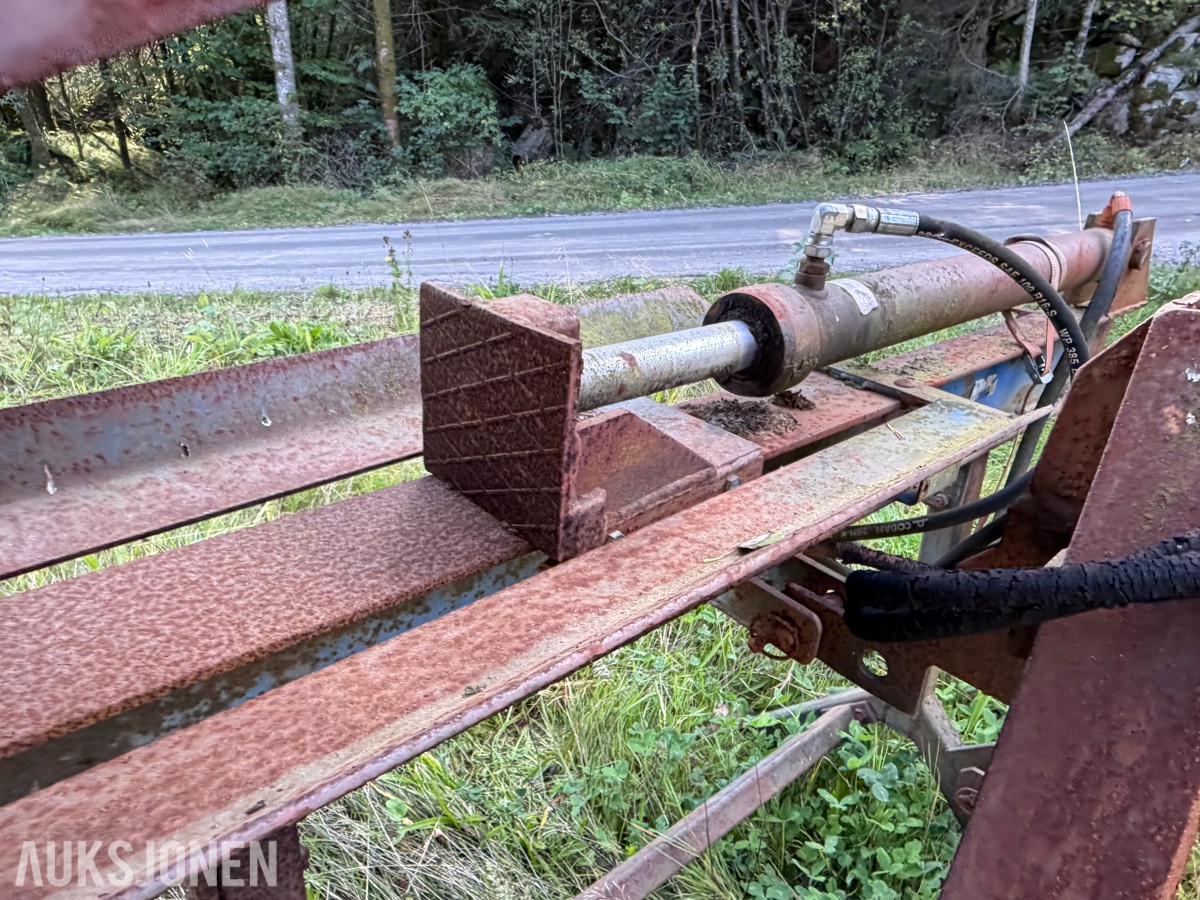 TERRA DALBO VEDKLØYVE - TRIANGEL OG TREPUNKTFESTE