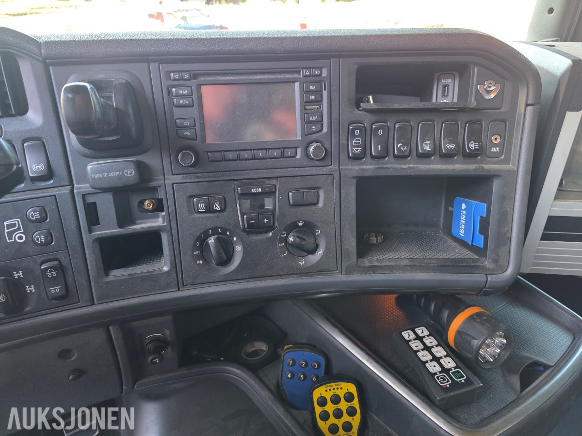 2015 Scania R580 V8 8X4 krokbil 24 T Brøyterigget-retarder