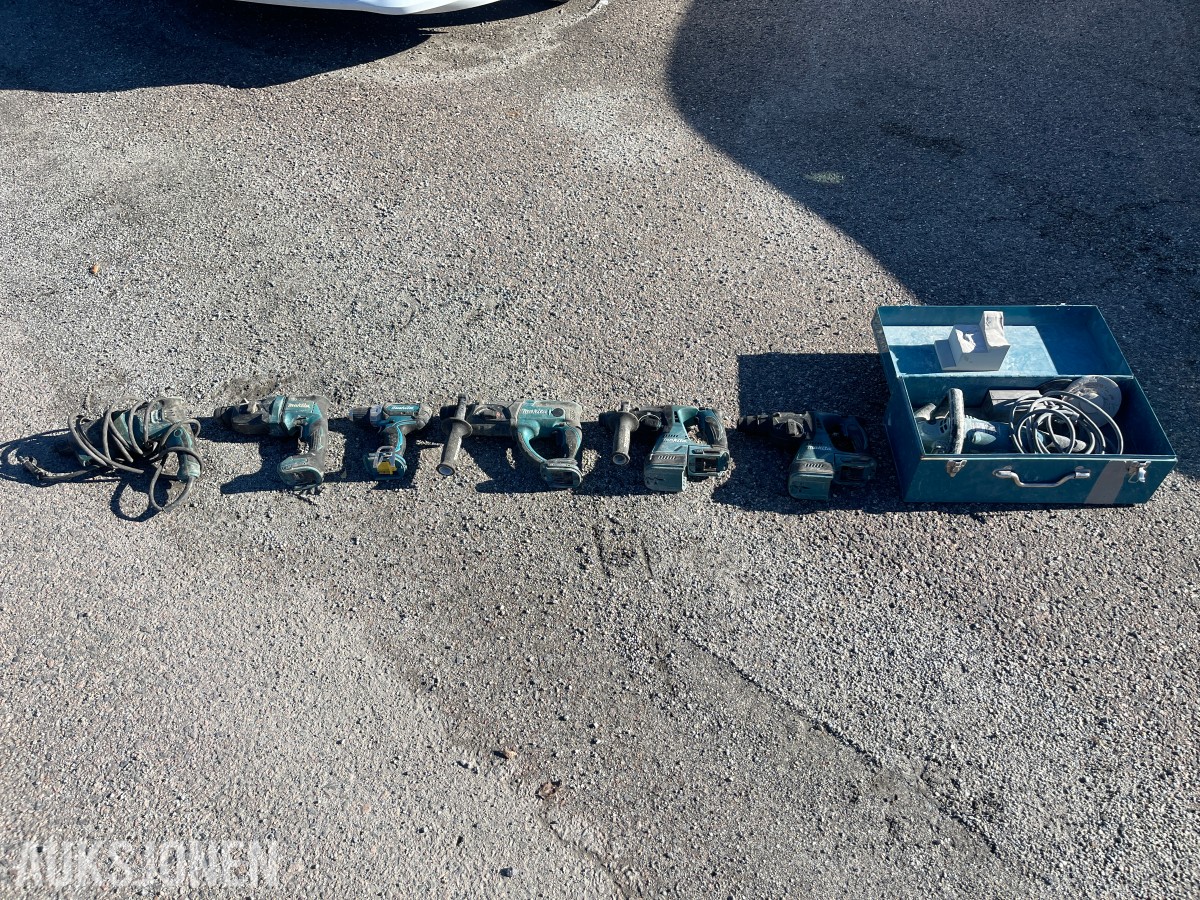 Verktøy pakke fra Makita
