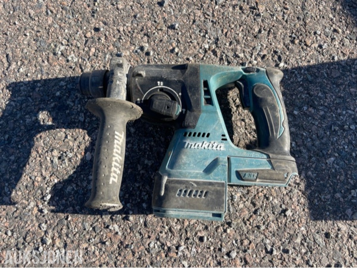 Verktøy pakke fra Makita