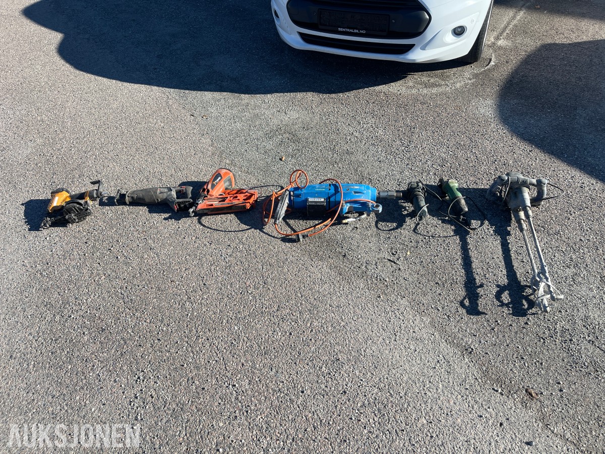 Div verktøy selges samlet