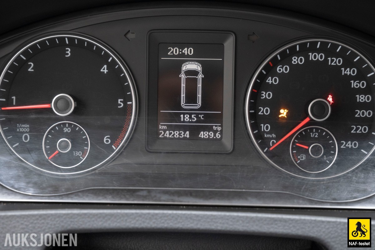 2013 Volkswagen TRANSPORTER 2.0 D 140HK 4MOTION HENGERFESTE CRUISE
