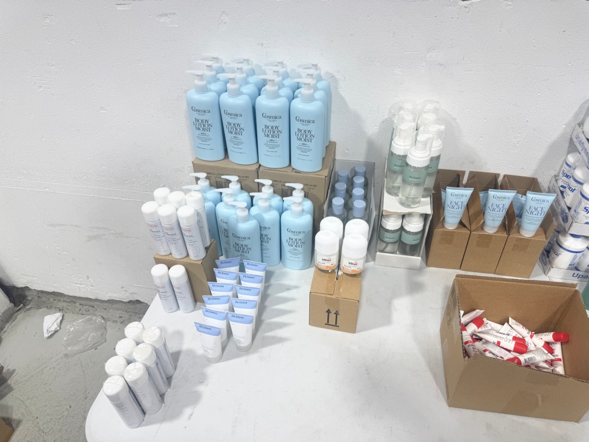Parti med hudpleie og kroppspleieprodukter fra Cosmica, A-Derma, Avène, Vichy, Dr. Greve m.fl.