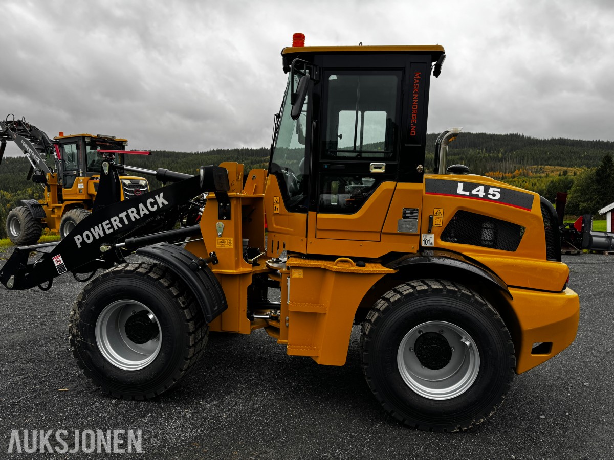 2026 Powertrack L 45 hjullaster med SMS feste, webasto, ryggekamera
