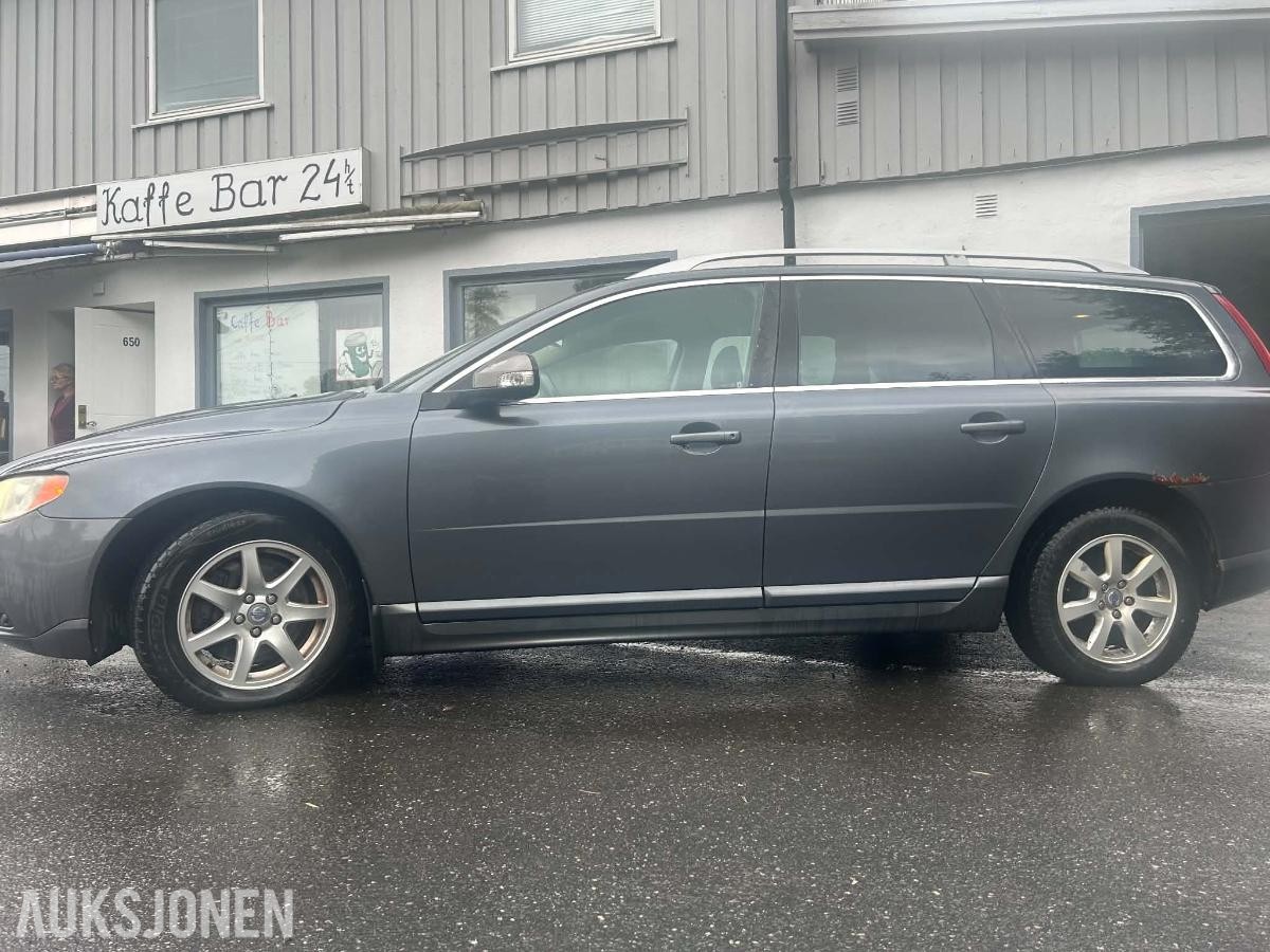 2008 Volvo V70 2.4 163hk automat hengerfeste takrails