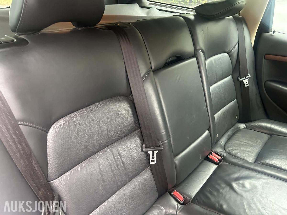 2008 Volvo V70 2.4 163hk automat hengerfeste takrails