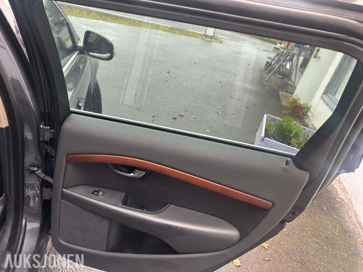 2008 Volvo V70 2.4 163hk automat hengerfeste takrails