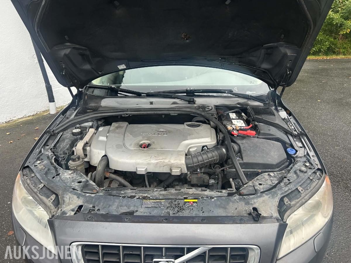 2008 Volvo V70 2.4 163hk automat hengerfeste takrails, Reparasjonsobjekt
