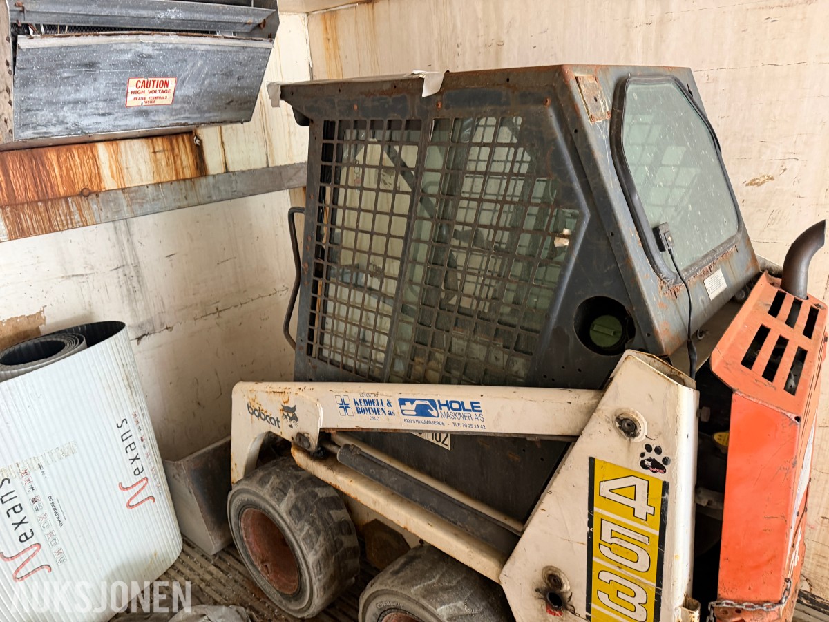 Bobcat 453 Kompaktlaster med skuffe