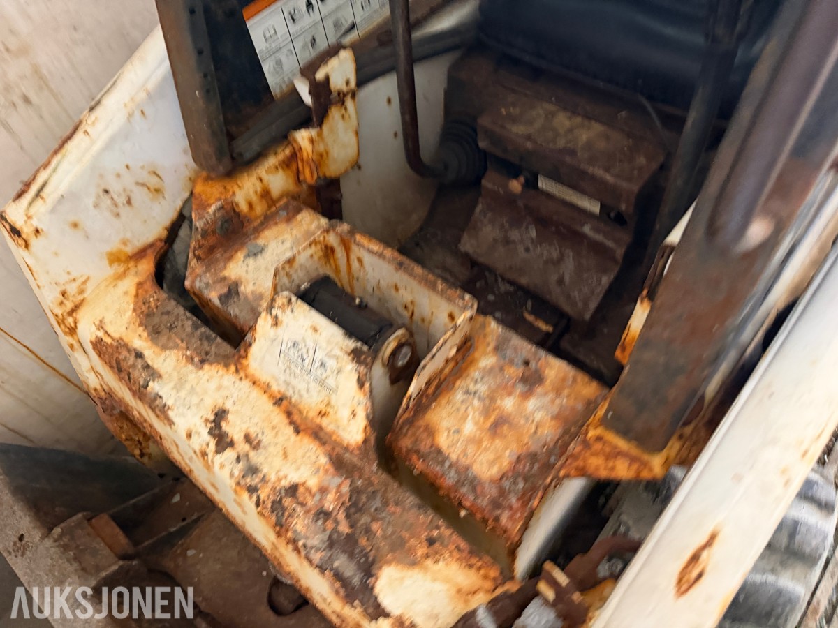 Bobcat 453 Kompaktlaster med skuffe