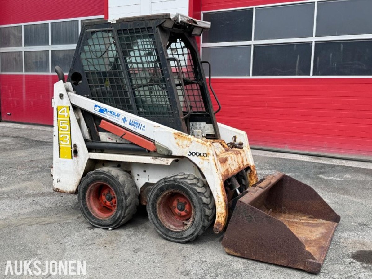Bobcat 453 Kompaktlaster med skuffe
