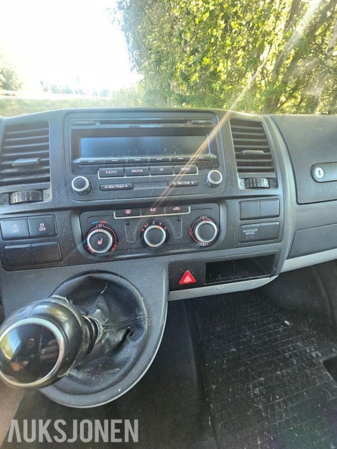 2015 Volkswagen Transporter 2.0 Diesel 114hk EU ok til 01.2028