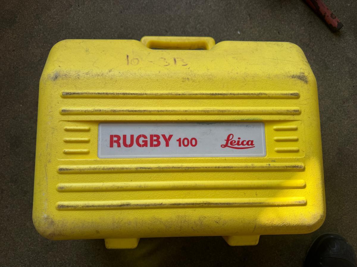 Leica Rugby 100 laser med koffert