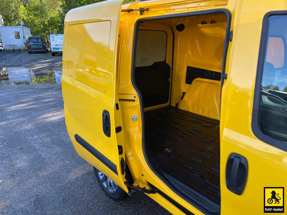 2018 OPEL COMBO 1.2 D 95 HK SKYVEDØRER PAKSENSORER AC 