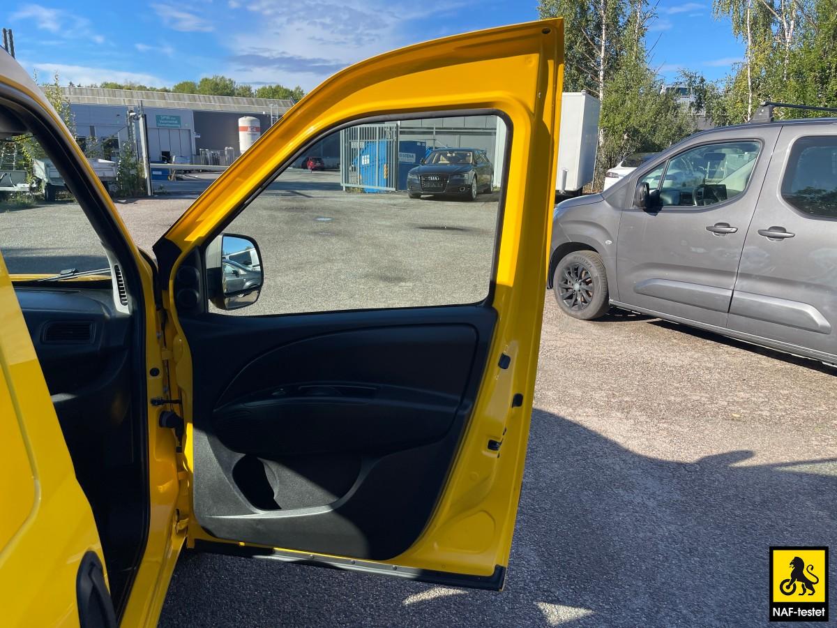 2018 OPEL COMBO 1.2 D 95 HK SKYVEDØRER PAKSENSORER AC 