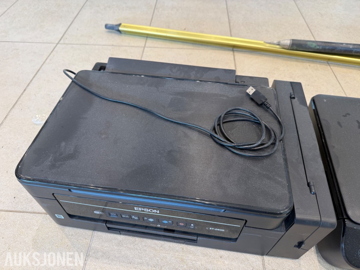 Parti med 2 multifunksjonsskrivere – Epson og HP