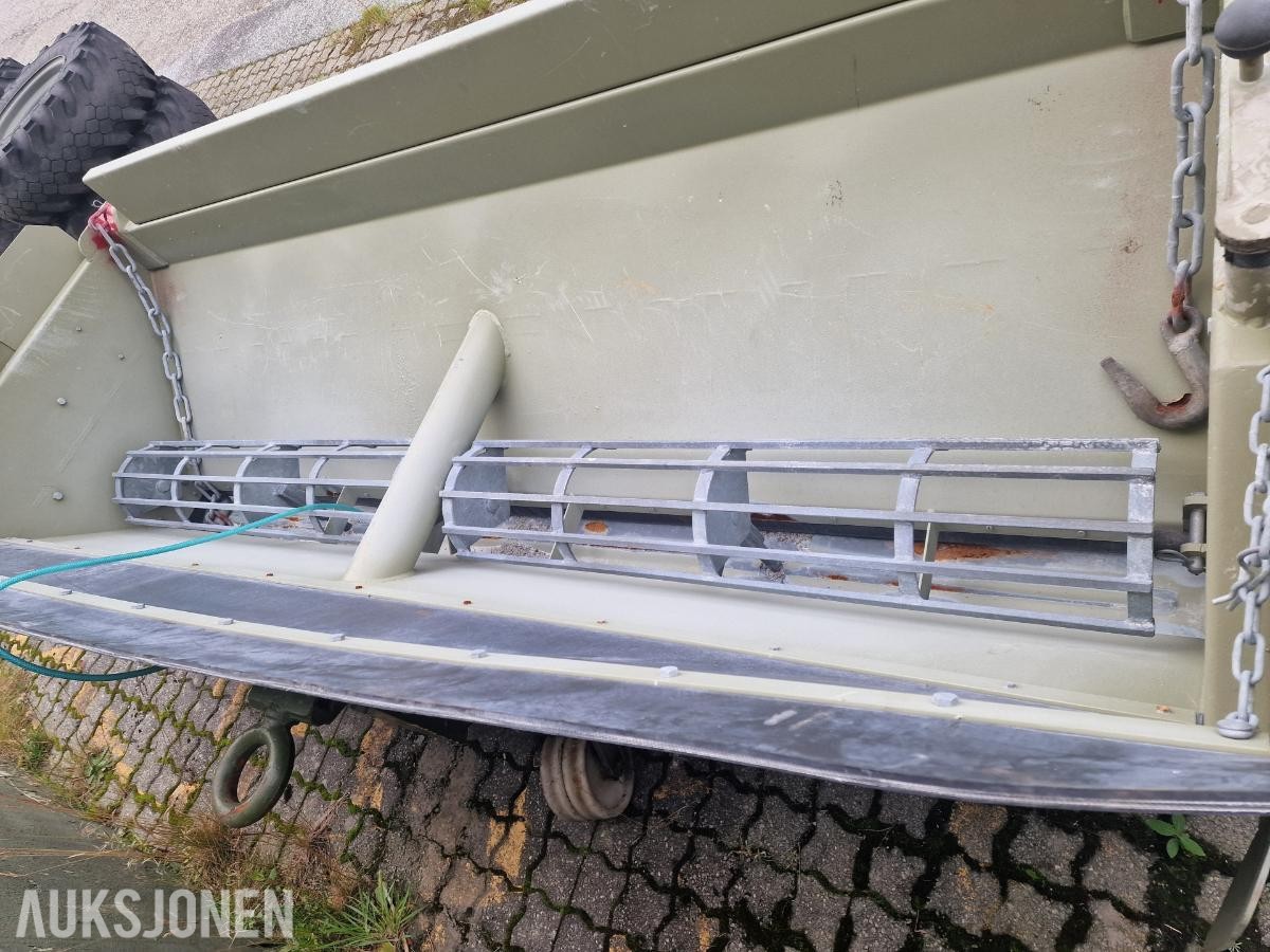 2001 Falköping LB 1000 Sandstrøer