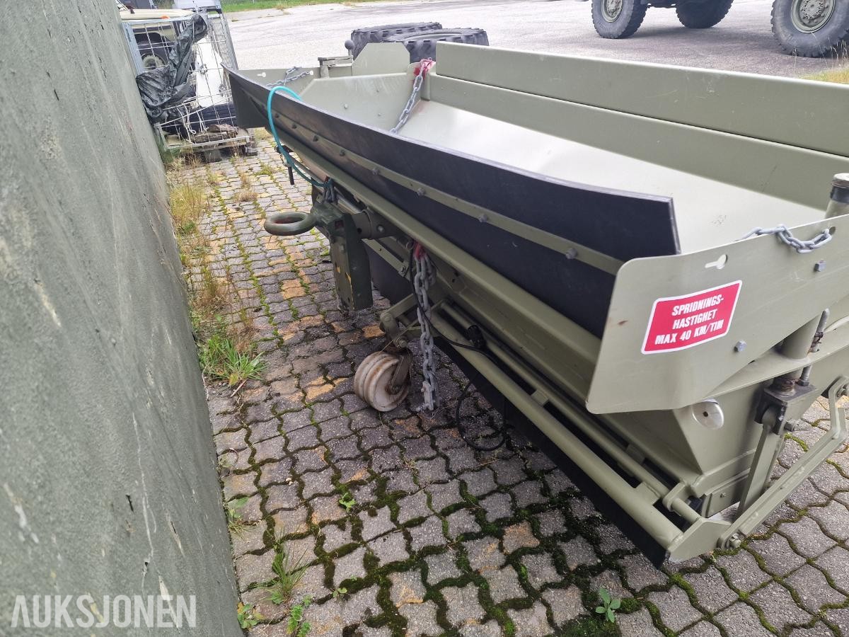 2001 Falköping LB 1000 Sandstrøer