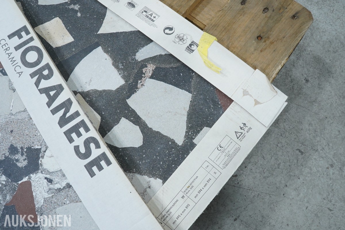 Byggematerialer – takstein, teglfliser, keramiske fliser og heller