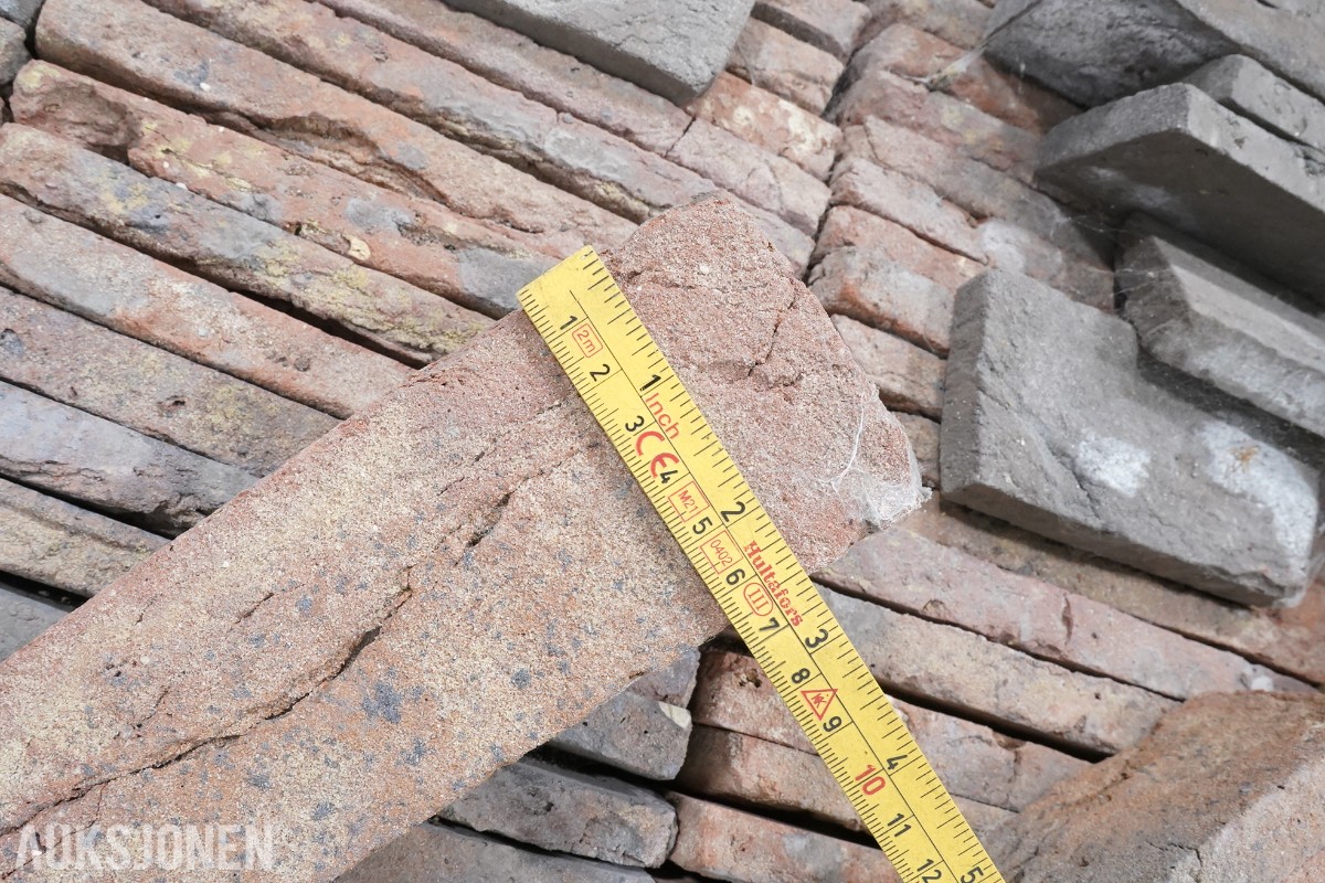 Byggematerialer – takstein, teglfliser, keramiske fliser og heller