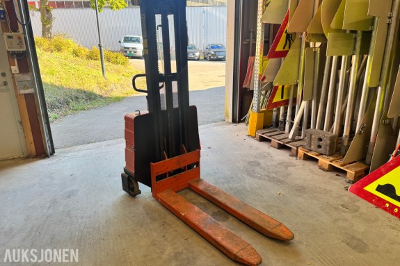 Kentruck Elektrisk stablevogn type B 69 - 1 000 kg løftekapasitet - 2 750 mm løftehøyde - 12 V - CE-merket 