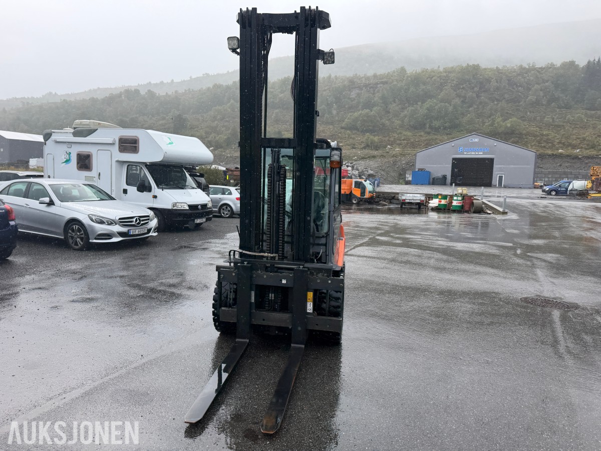 2010 Toyota Tonero 35 Gaffeltruck Høyløft