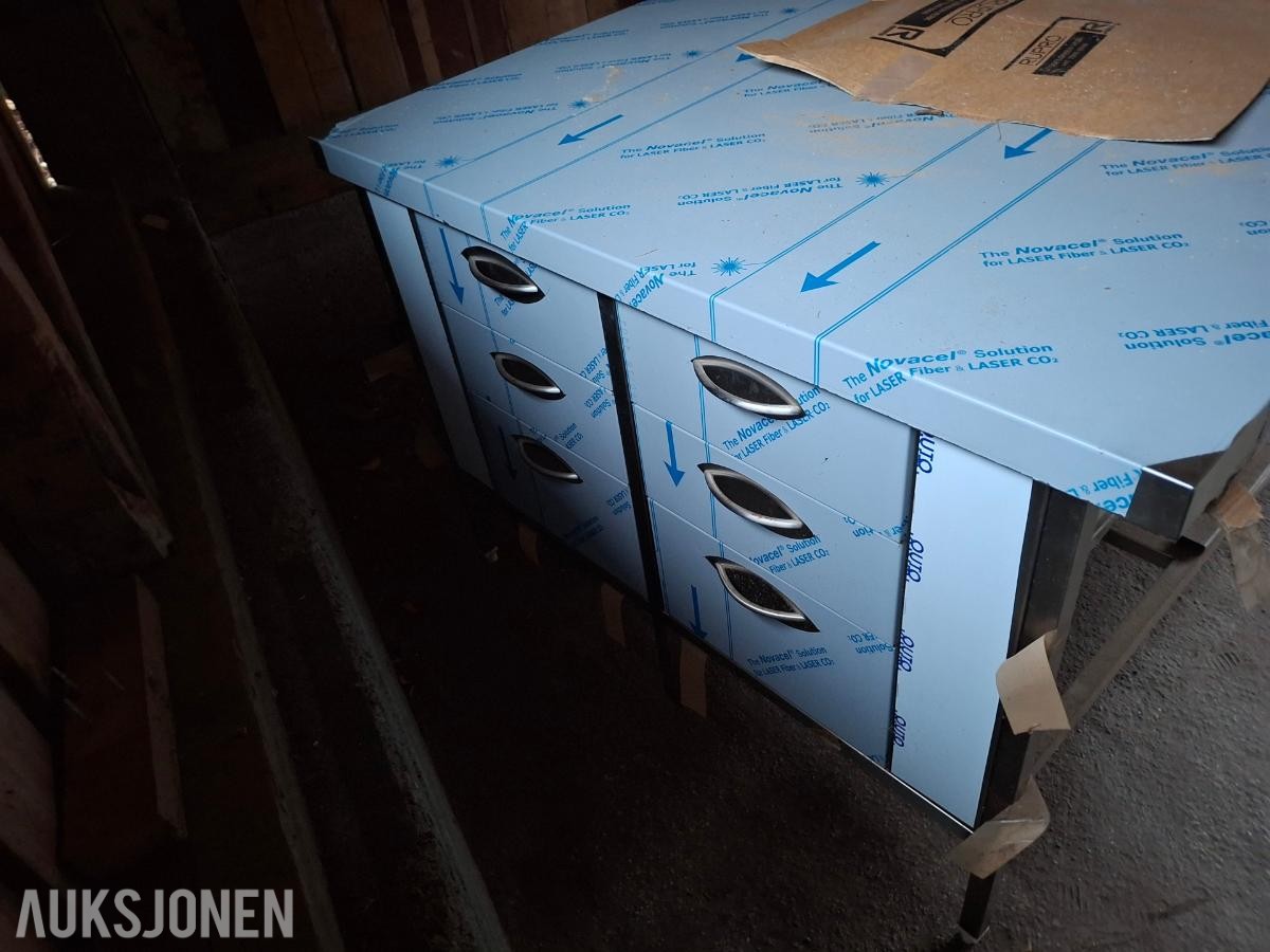 Rupro Rustfri stålbenk Ubrukt 