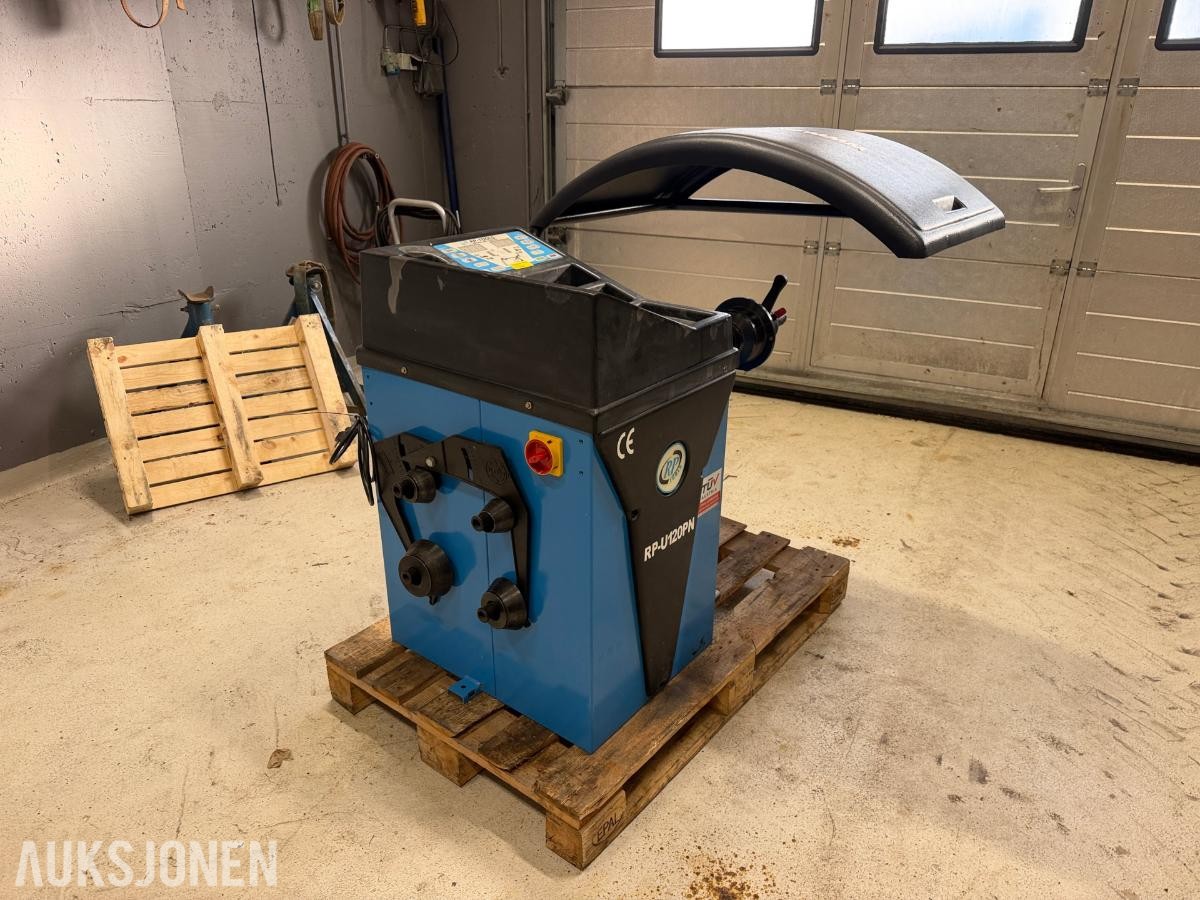 2015 RP Tools RP-U120PN avbalanseringsmaskin