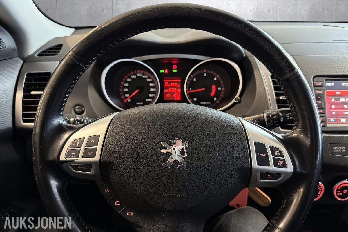 Peugeot 4007 2.2 D 156 HK 4X4 7-SETER NAVI HENGERFESTE