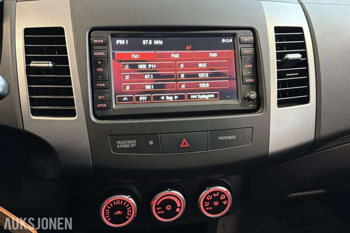 Peugeot 4007 2.2 D 156 HK 4X4 7-SETER NAVI HENGERFESTE